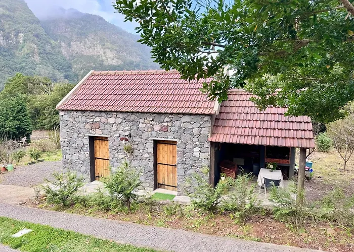 Chalet Casa Do Til Porto Moniz